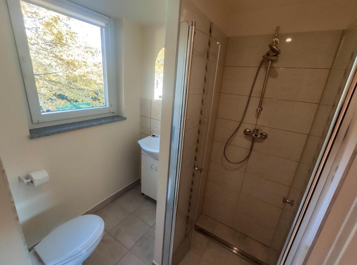 Koniczynka Hotel Sciegny Bagian luar foto